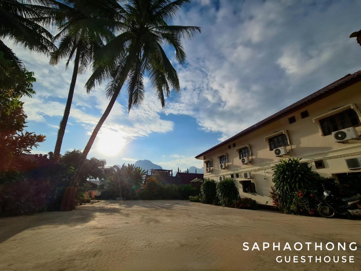 Saphaothong Guesthouse ヴァンヴィエン エクステリア 写真